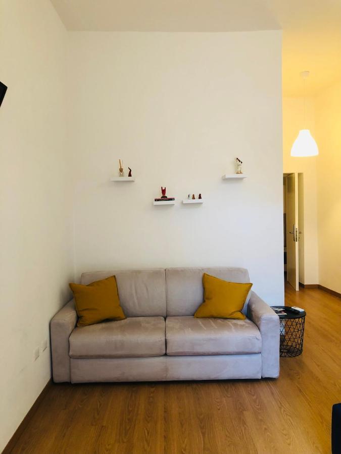 Dimora Paladino Bed and Breakfast Napels Buitenkant foto